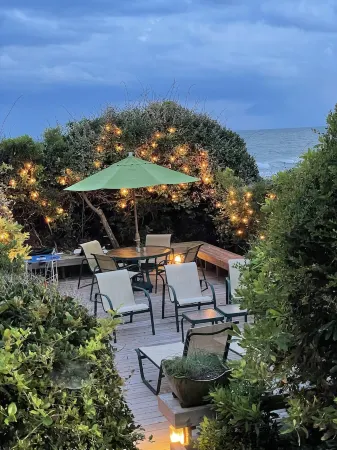 Luxurious Oceanfront, Pks Home Very Private 4 Bedrooms 6 Baths, Tennis and Pools