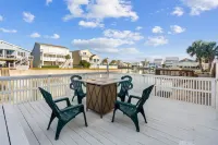 Private Hot Tub and Game Room Retreat - Stunning Waterfront Oasis