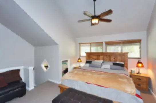 Cozy Fireplace and Scenic Slopeside Deck - Charming Ski Haven