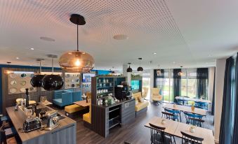 Elaya Hotel Stuttgart Boeblingen - Housity