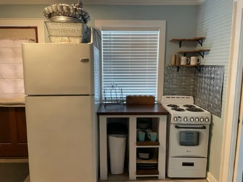 Magnolia Suites Guest Cottage Hotels in Bay Saint Louis
