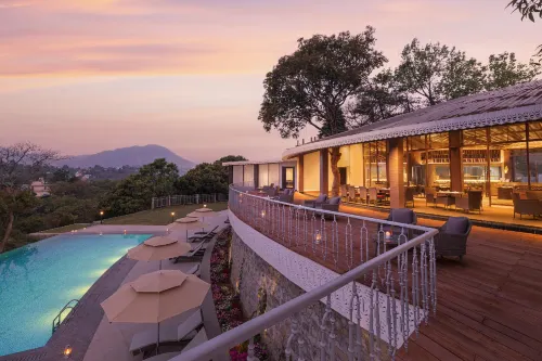 Naukuchia House, Naukuchiatal – Ihcl SeleQtions - bar