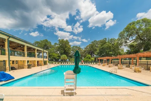 Charming Retreat w/ Bikes Hotels in Green Cove Springs