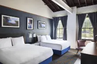 The Confluence Hotel Hotels in 
