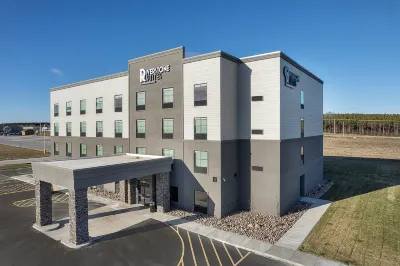 Riverstone Suites - Chippewa Falls