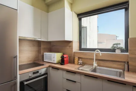 Aria Luxury Apartment Отели рядом с достопримечательностью «Hellenic Open University Laboratories»