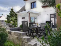 Lagoon Forest Family Retreat - 3-Star