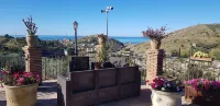B&B A Robba de Pupi Hotels in Porto Empedocle