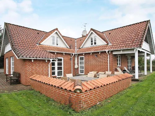 퓌르 바이 트라움의 10인용 홀리데이 홈 Fur 호텔