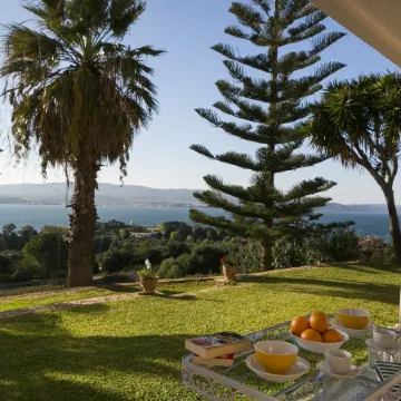 Panorama Fanari Studios and Apartments