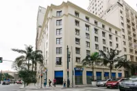 Jacques Pilon Residencial Hotels in Centro