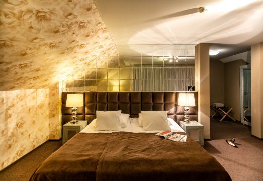 2. 호텔 베르베리스..