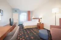 Holiday Inn & Suites Goodyear - West Phoenix Area Hotels in Avondale