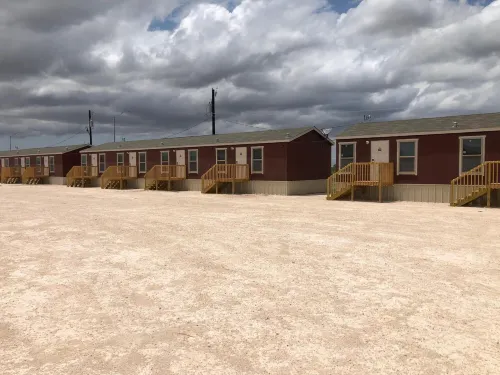 Monahans Country Inn