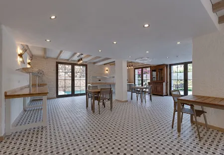 Atrium Taş Otel Отели в г. Чешме