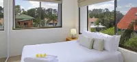 Main Beach Apartments - Apartments