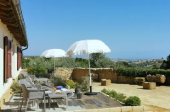 Villa la Lumia B&B Suites & Apartments