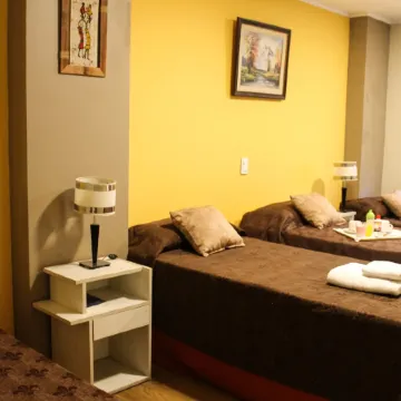 Savannah Cordoba Hotel Отели рядом с достопримечательностью «Клиника «Алленде»»