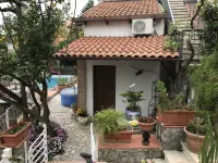 Villa Asia Holiday Home