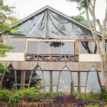 Karama Lodge