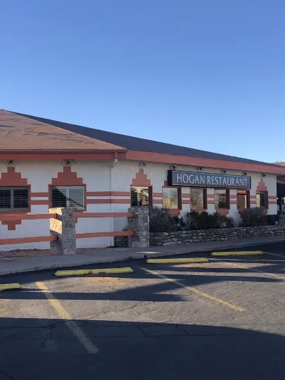圖巴城納瓦霍族保留地飯店