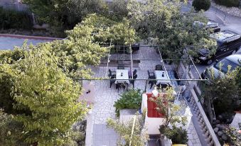 The Apartment is on the Ground Floor - 1 Entire Floor 110 m2