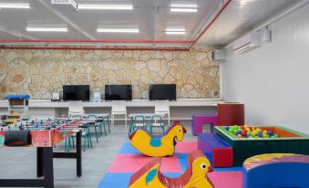 Hacienda Forest View Hotel