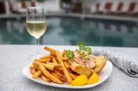 Meadowmere Resort Hotels in Ogunquit