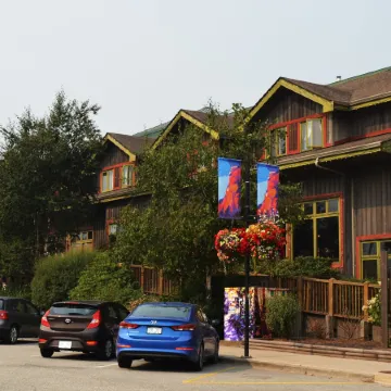 Howe Sound Inn & Brewing Company