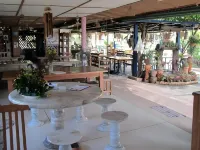 Orchid Hibiscus Guest House