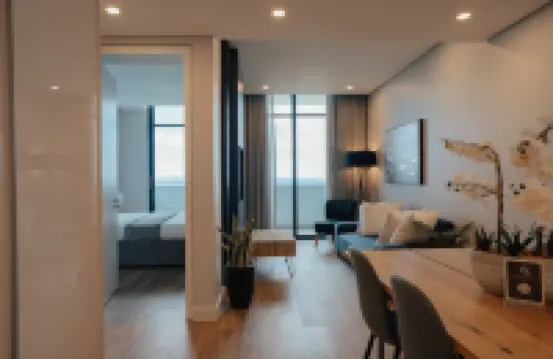 伊洛沃預訂套房酒店