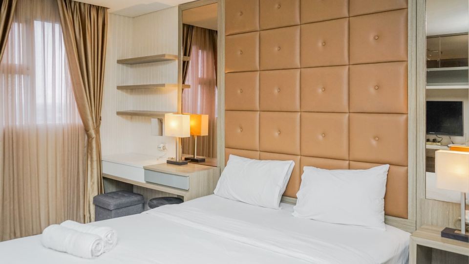 Best and Sweet Homey Studio Bintaro Icon Apartment