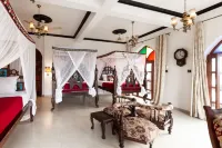 Tembo House Hotel - balcony