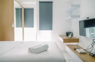 Stunning and Comfy Studio Amazana Serpong Apartment Hotels in Lengkong Karya