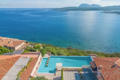 Casa Emozione with Shared Pool - Happy Rentals