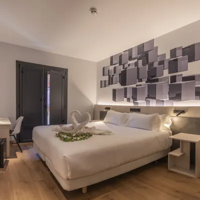 Hotel Neru Con Encanto Hotels near Leon City Centre