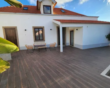 SurfSoul B&B Hotels in Peniche