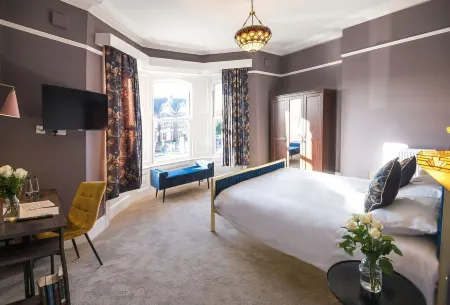 The Elizabeth House Hotel Отели рядом с достопримечательностью «Университет Саутгемптона»