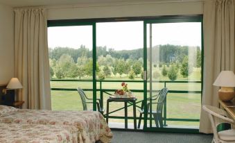 Golf Hotel Colvert - Room Service Disponible