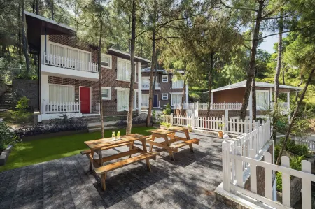 WelcomHeritage Santa Roza Kasauli