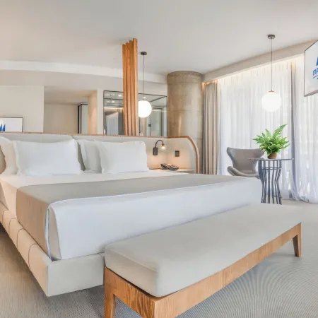 Maritim Marina Bay Luxury Resort