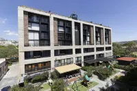 El Doce by HomiRent - Apartments