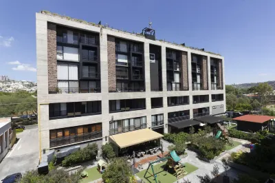 El Doce by HomiRent Hotels in 