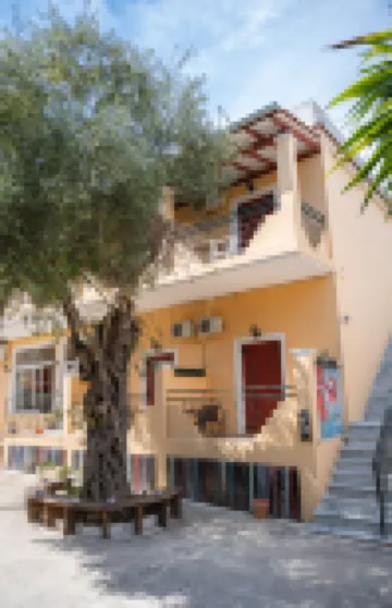 Wilde Rose Hotel