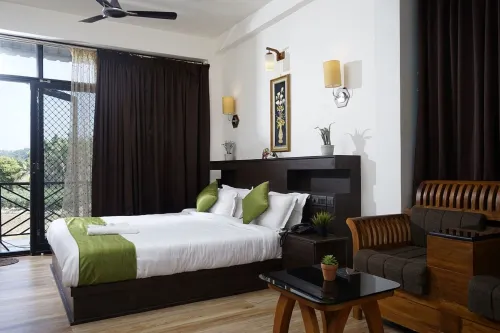 Paddyfield Inn Hotels in Mananthavady