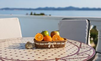 Luton Apartment Zadar Kozino Heating Pool & Jacuzzi