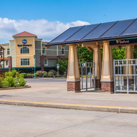 Best Western Liberty Inn DuPont