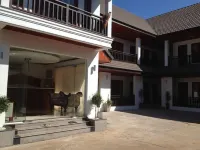 Chalouvanh Hotel - 2 Sao