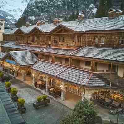 IH Hotels Courmayeur Mont Blanc Hotel Exterior