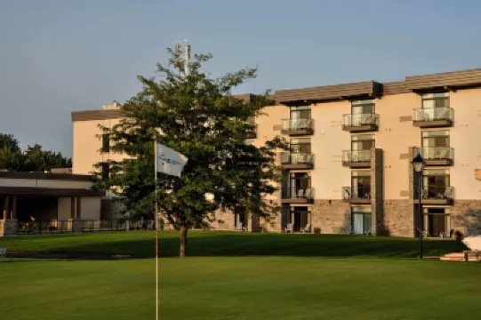 La Cache du Lac Champlain Hotels in 